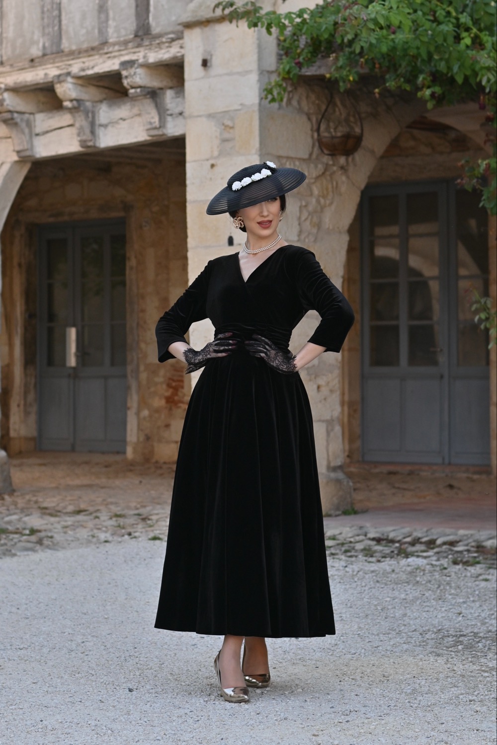 Vale Velvet Swing Dress in Extended Sizing